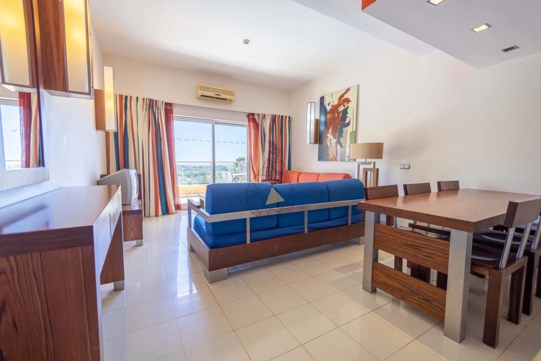 Apartamento T1 para Venda em Albufeira e Olhos de Água Foto 2