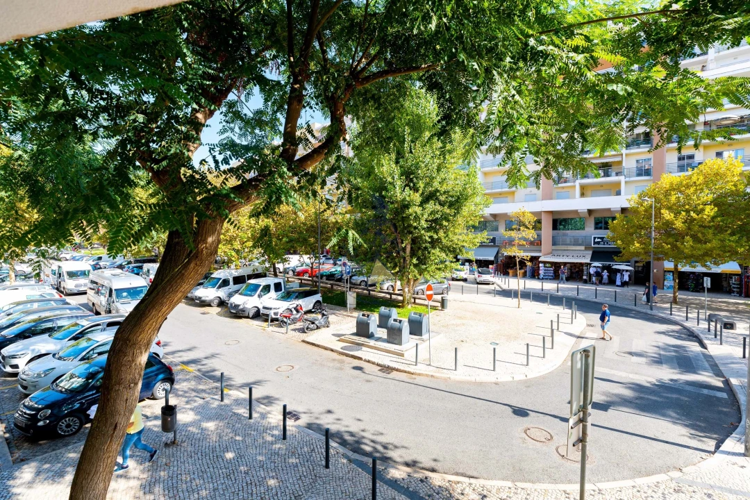 Negócio para Venda em Albufeira e Olhos de Água Foto 26
