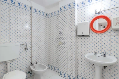 Negócio para Venda em Albufeira e Olhos de Água