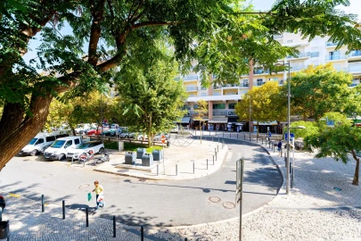 Negócio para Venda em Albufeira e Olhos de Água