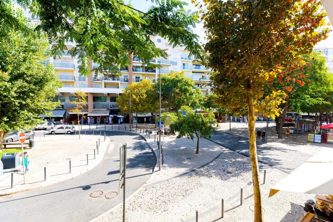 Negócio para Venda em Albufeira e Olhos de Água Foto 24