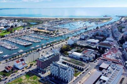 Terreno para Venda em Lagos (São Sebastião e Santa Maria)