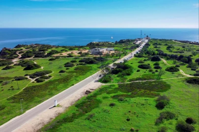 Terreno para Venda em Lagos (São Sebastião e Santa Maria)