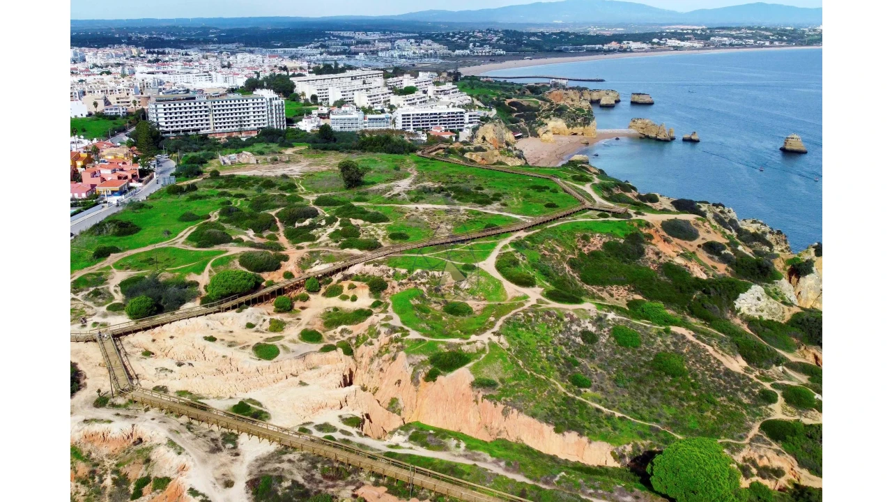 Terreno para Venda em Lagos (São Sebastião e Santa Maria) Foto 19