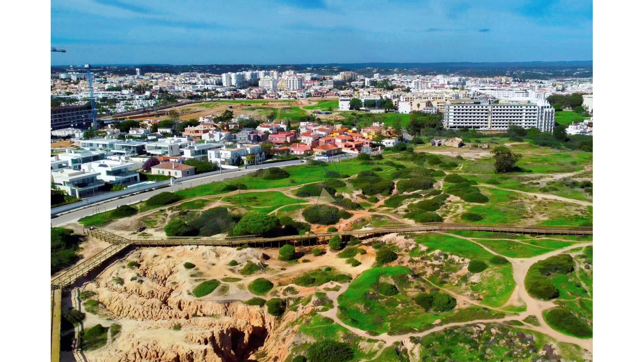 Terreno para Venda em Lagos (São Sebastião e Santa Maria) Foto 5