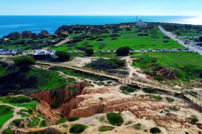 Terreno para Venda em Lagos (São Sebastião e Santa Maria)