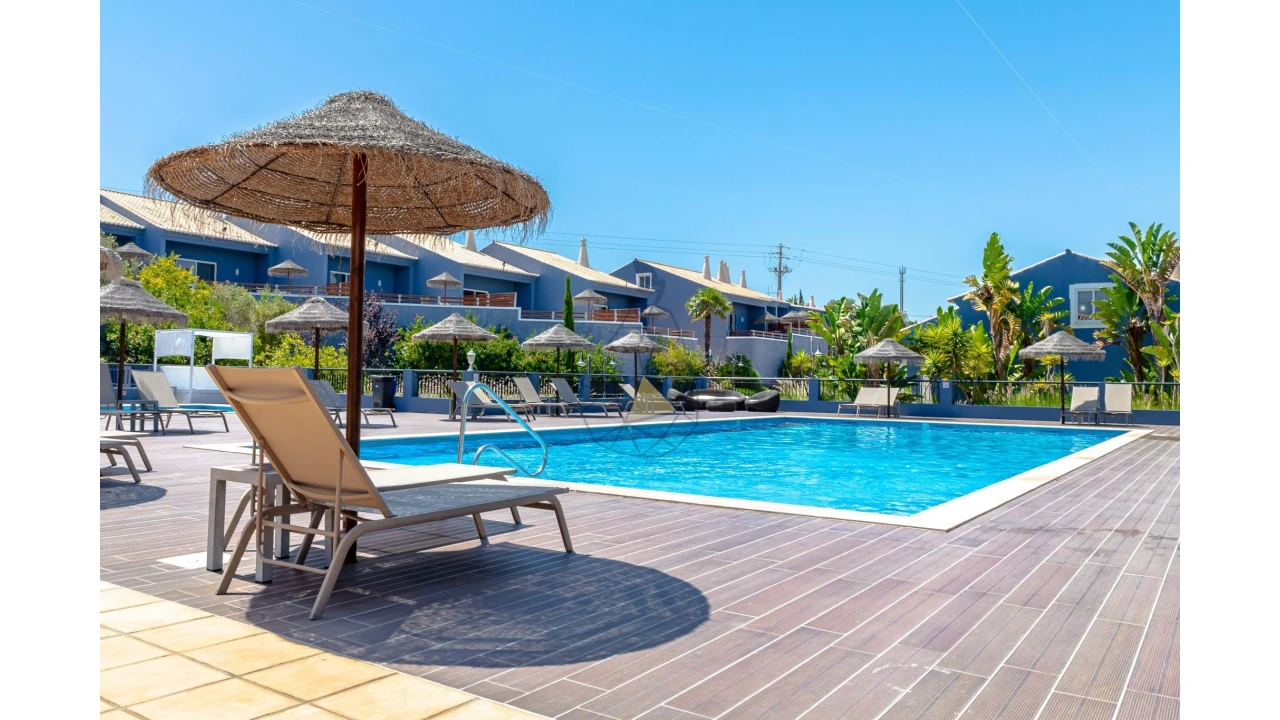 Negócio para Venda em Luz Foto 3