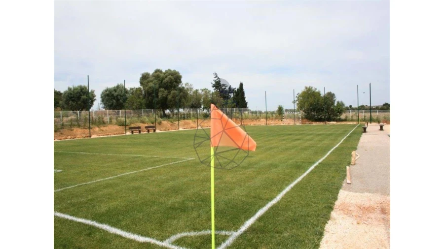 Negócio para Venda em Luz Foto 37