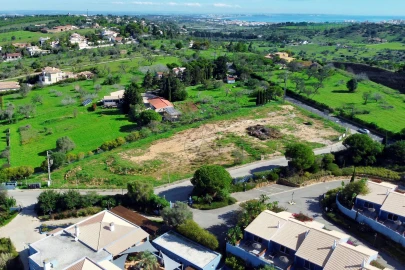 Terreno para Venda em Luz