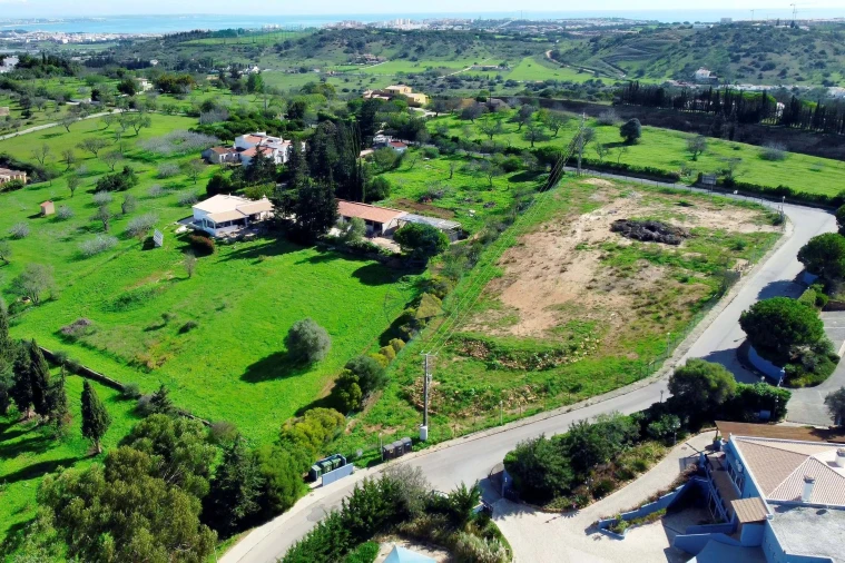 Terreno para Venda em Luz Foto 8