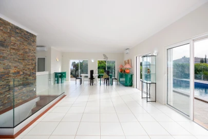 Moradia T3 para Venda em Odiaxere