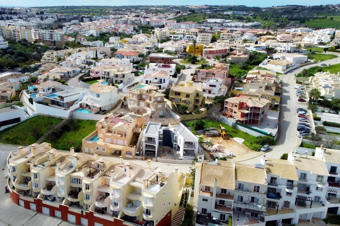 Moradia T4 para Venda em Lagos (São Sebastião e Santa Maria) Foto 12