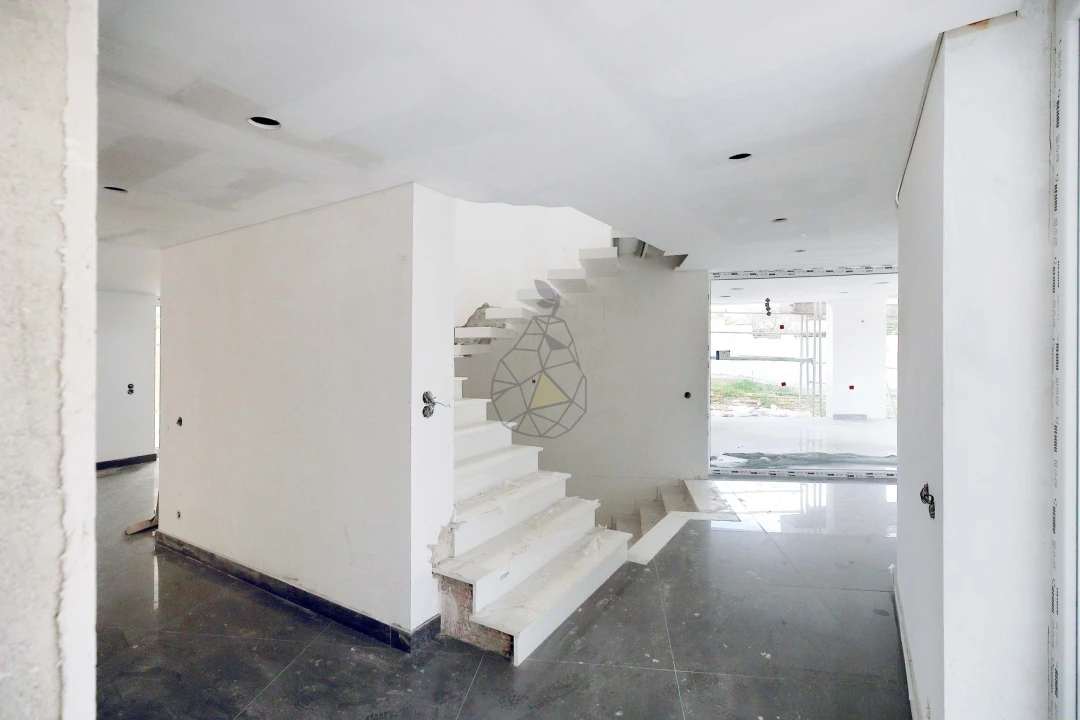 Moradia T4 para Venda em Lagos (São Sebastião e Santa Maria) Foto 18