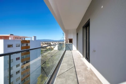 Apartamento T4 para Venda em Portimão