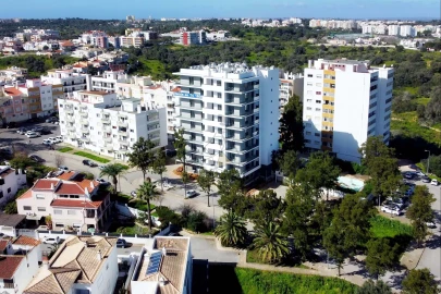 Apartamento T4 para Venda em Portimão