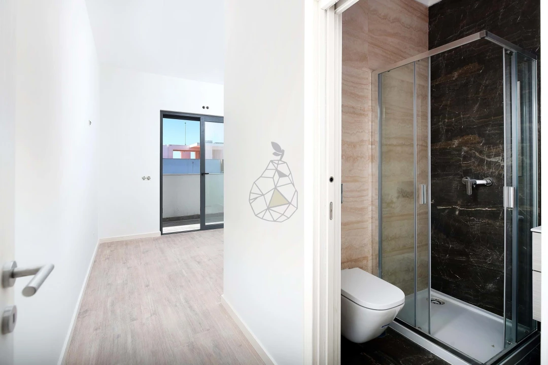 Apartamento T4 para Venda em Portimão Foto 23