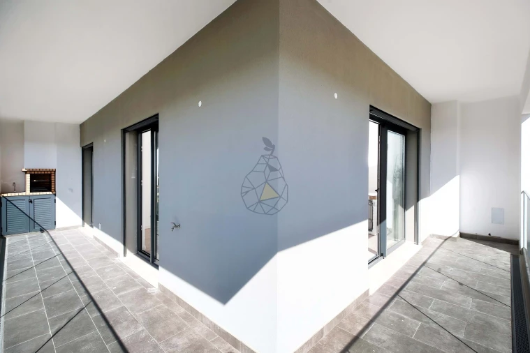 Apartamento T4 para Venda em Portimão Foto 11