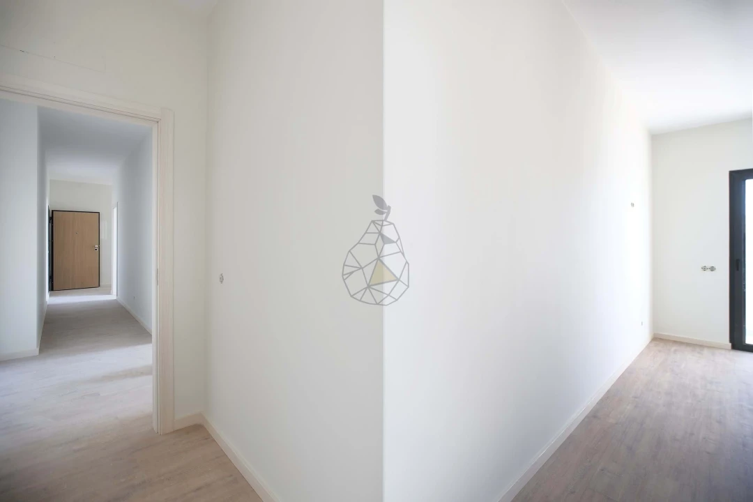 Apartamento T4 para Venda em Portimão Foto 26