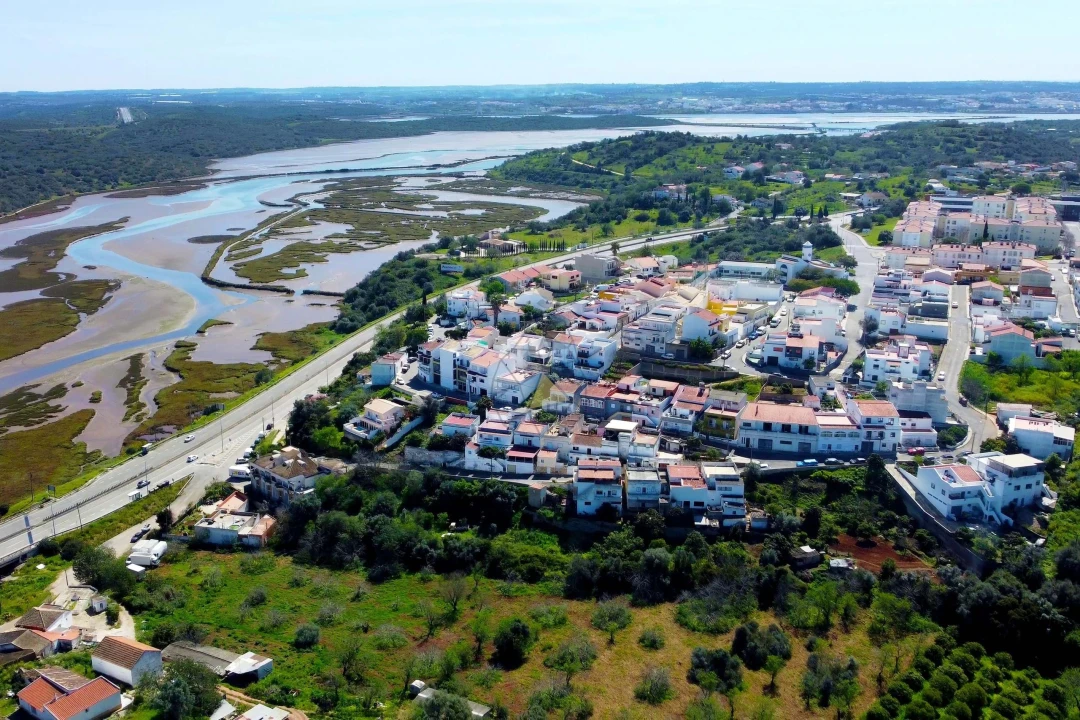 Terreno para Venda em Portimão Foto 1