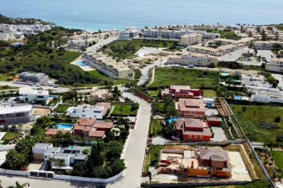 Moradia T4 para Venda em Lagos (São Sebastião e Santa Maria)