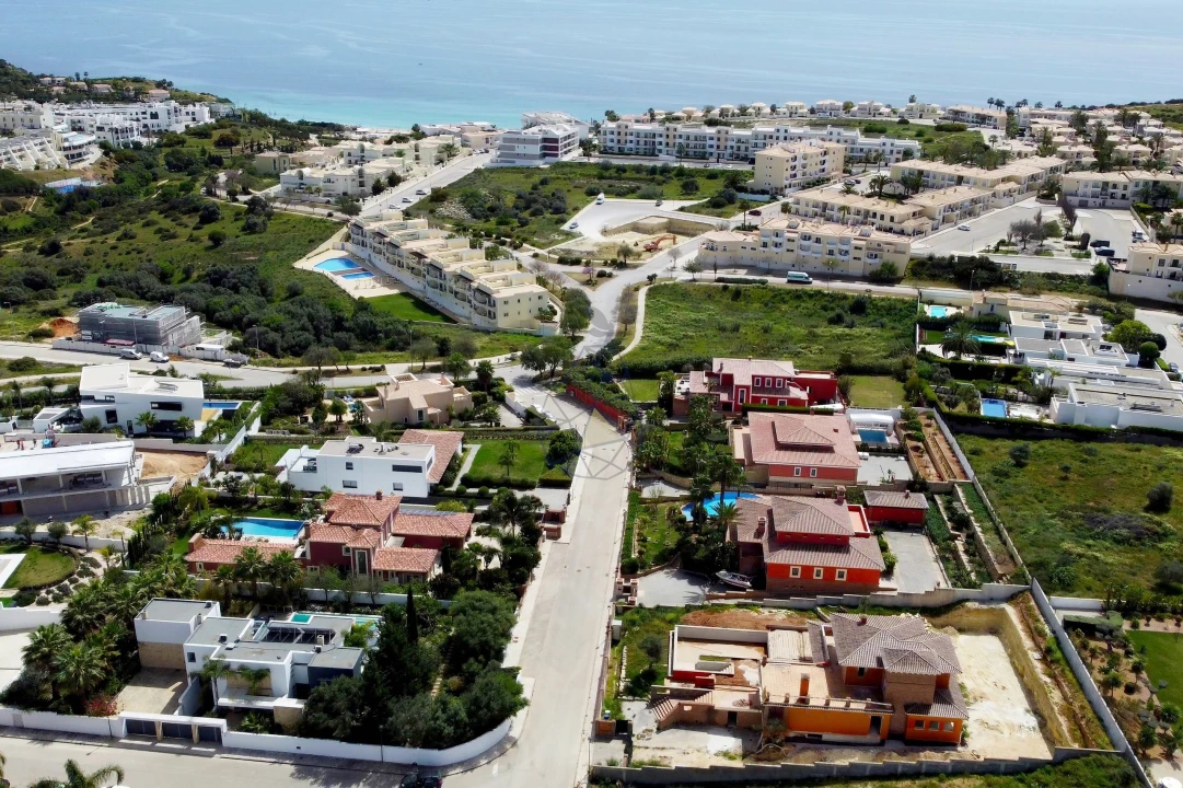 Moradia T4 para Venda em Lagos (São Sebastião e Santa Maria) Foto 18