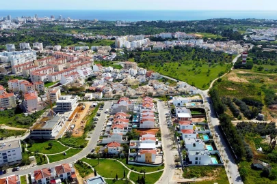 Terreno para Venda em Portimão