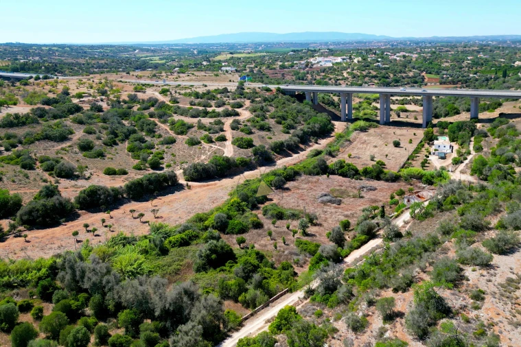 Terreno para Venda em Silves Foto 10
