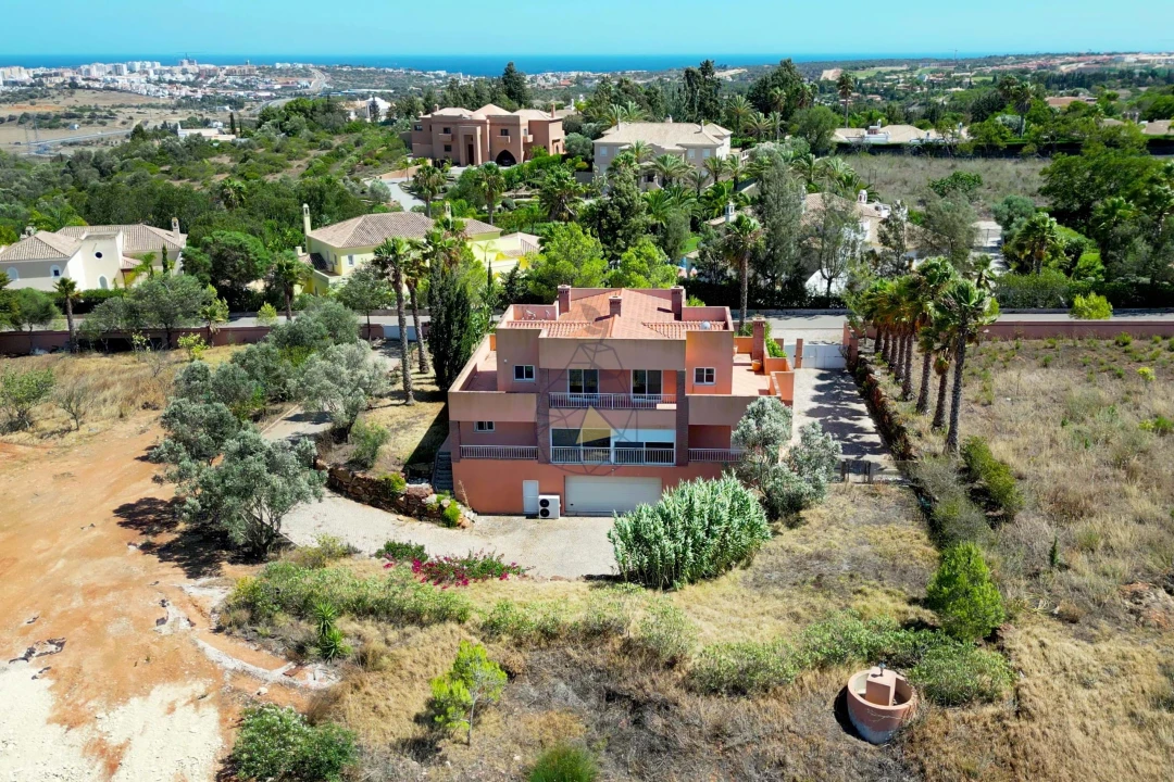 Moradia T4 para Venda em Lagos (São Sebastião e Santa Maria) Foto 19