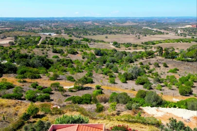 Moradia T4 para Venda em Lagos (São Sebastião e Santa Maria)