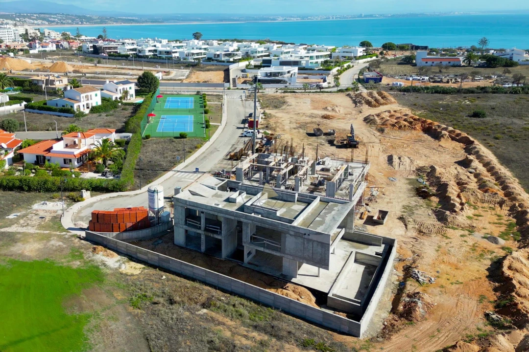 Moradia T4 para Venda em Lagos (São Sebastião e Santa Maria) Foto 20