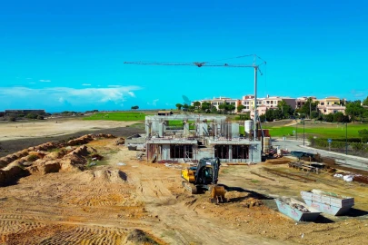 Moradia T4 para Venda em Lagos (São Sebastião e Santa Maria)