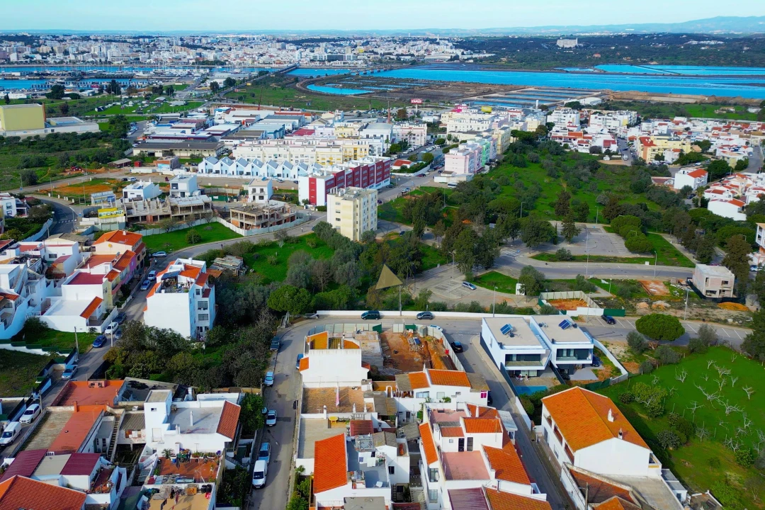 Moradia T3 para Venda em Estômbar e Parchal Foto 21