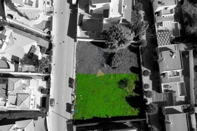 Terreno para Venda em Alvor
