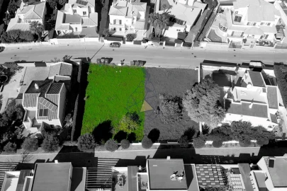 Terreno para Venda em Alvor