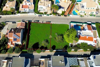 Terreno para Venda em Alvor