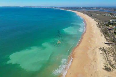 Terreno para Venda em Alvor