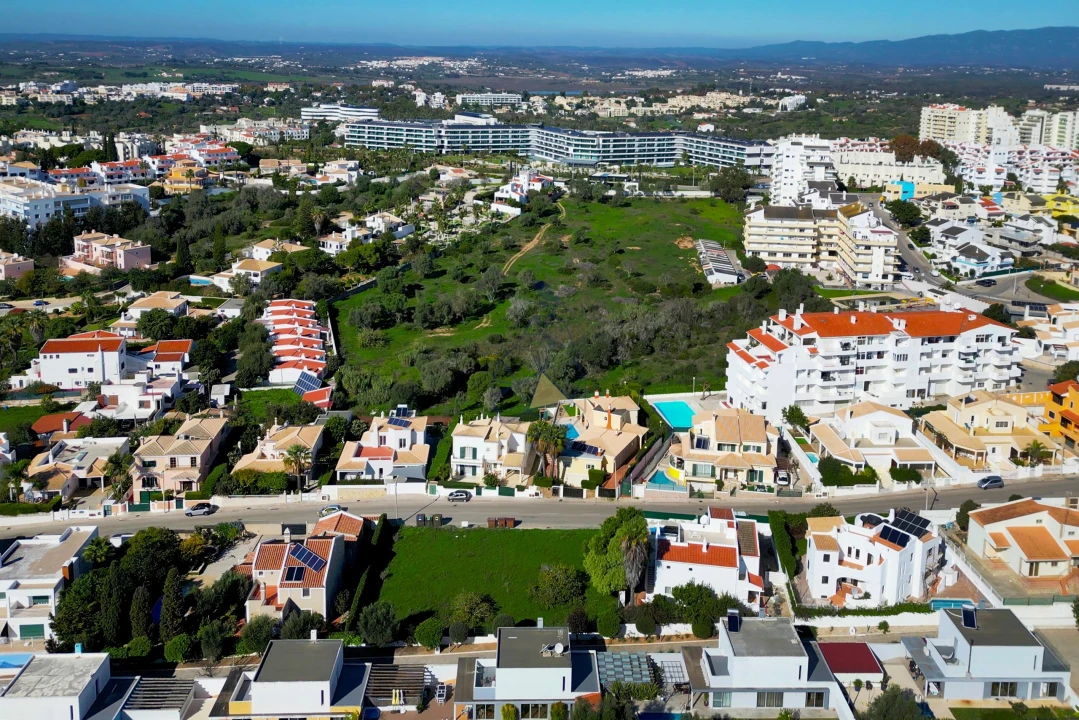 Terreno para Venda em Alvor Foto 15