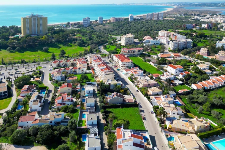 Terreno para Venda em Alvor Foto 17