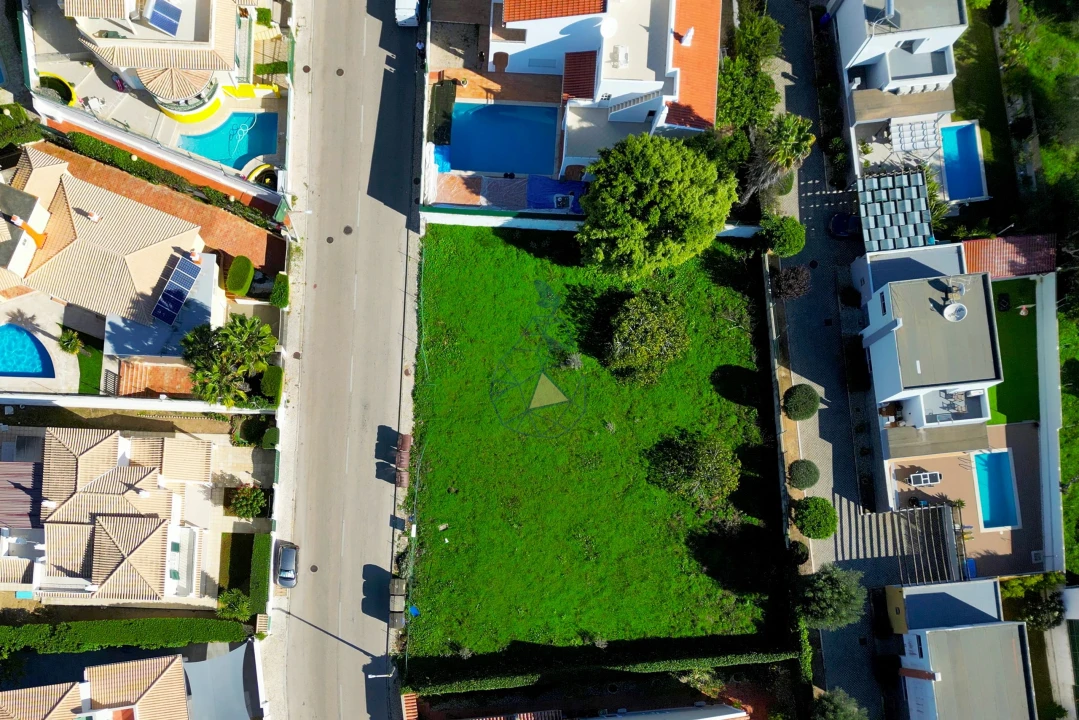 Terreno para Venda em Alvor Foto 13