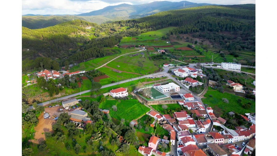 Moradia T2 para Venda em Marmelete Foto 36