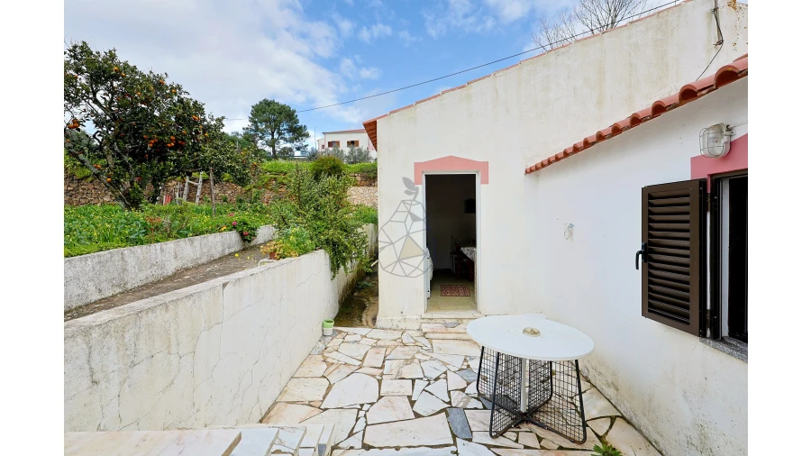 Moradia T2 para Venda em Marmelete Foto 29