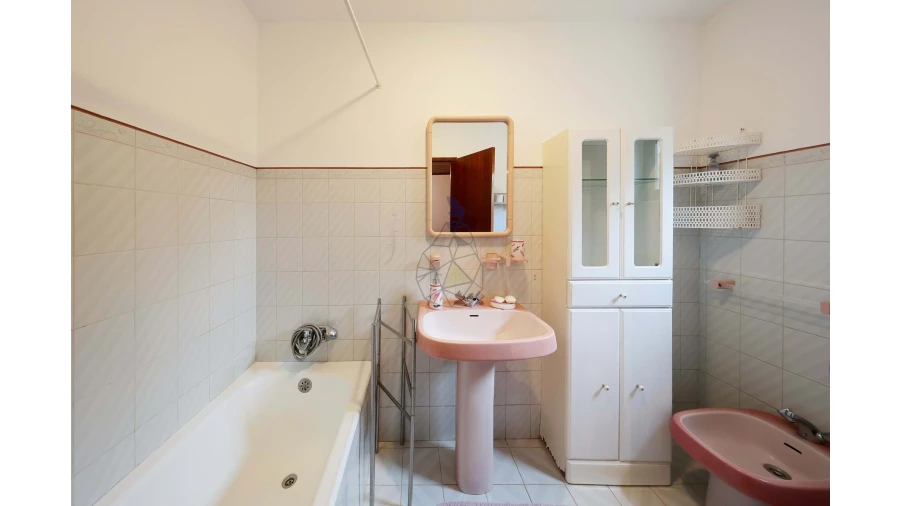 Moradia T2 para Venda em Marmelete Foto 15