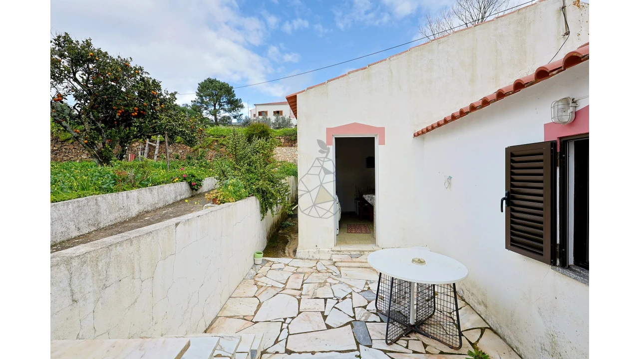 Moradia T2 para Venda em Marmelete Foto 29