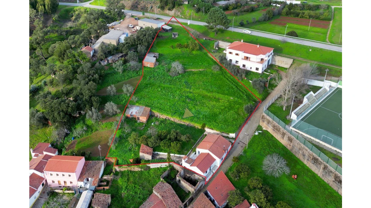 Moradia T2 para Venda em Marmelete Foto 2