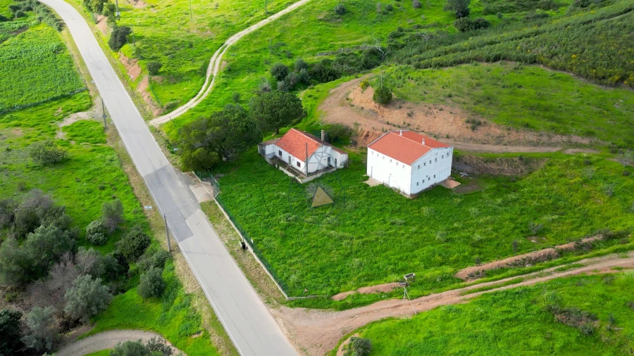 Quinta T2 para Venda em Alferce