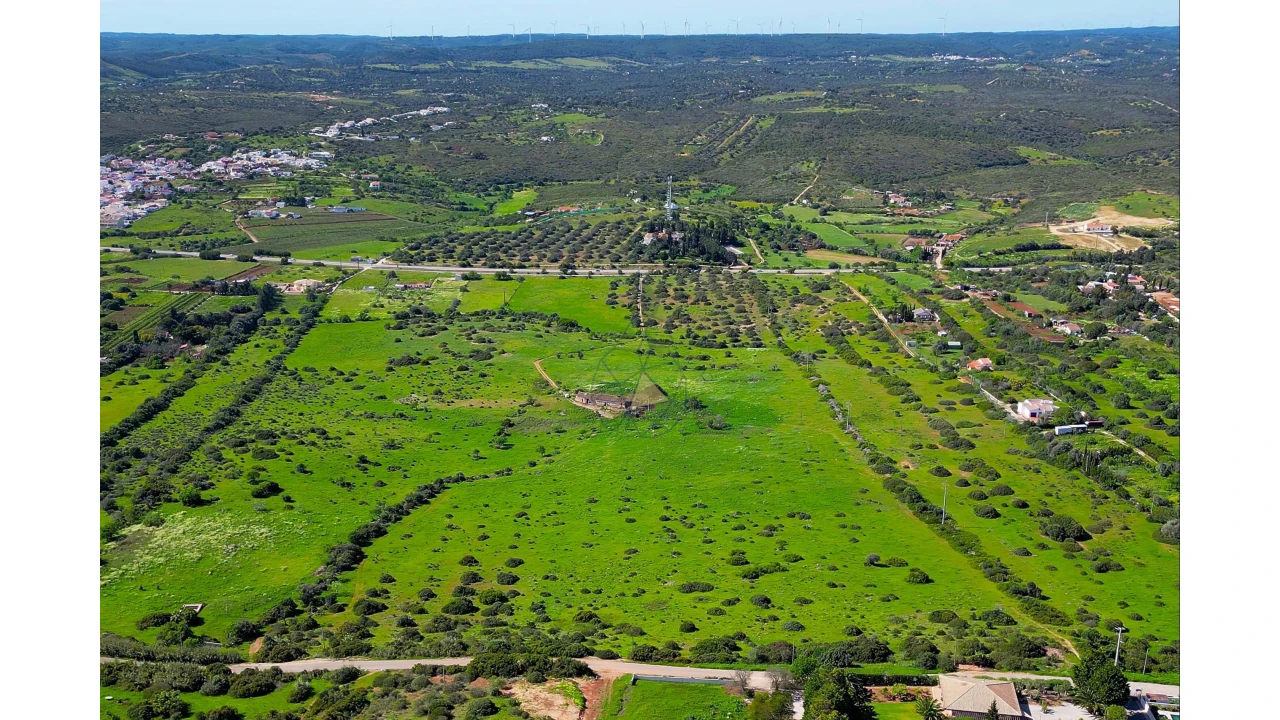 Quinta para Venda em Luz Foto 14