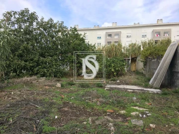 Terreno para Venda em Ajuda