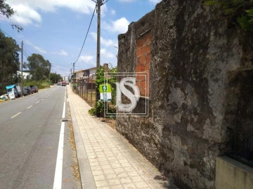 Terreno para Venda em Fânzeres e São Pedro da Cova