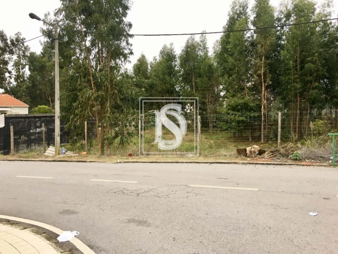Terreno para Venda em Fânzeres e São Pedro da Cova Foto 21