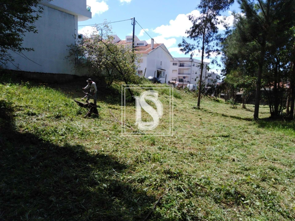 Terreno para Venda em Fânzeres e São Pedro da Cova Foto 11